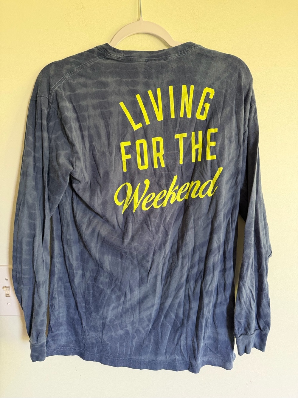Pink Victoria’s Secret Long Sleeve Tie Dye Crewneck Relaxed Long Sleeve Graphic - Picture 4 of 4